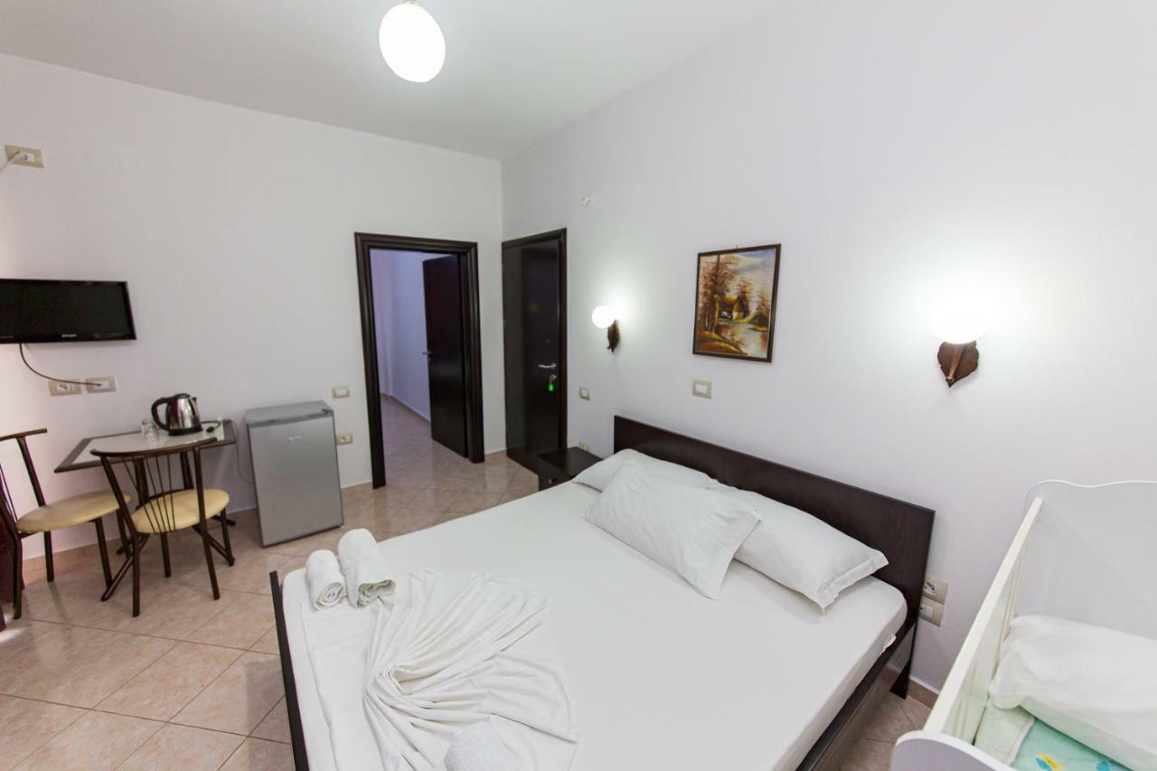 קסאמיל Hotel Mariksel מראה חיצוני תמונה