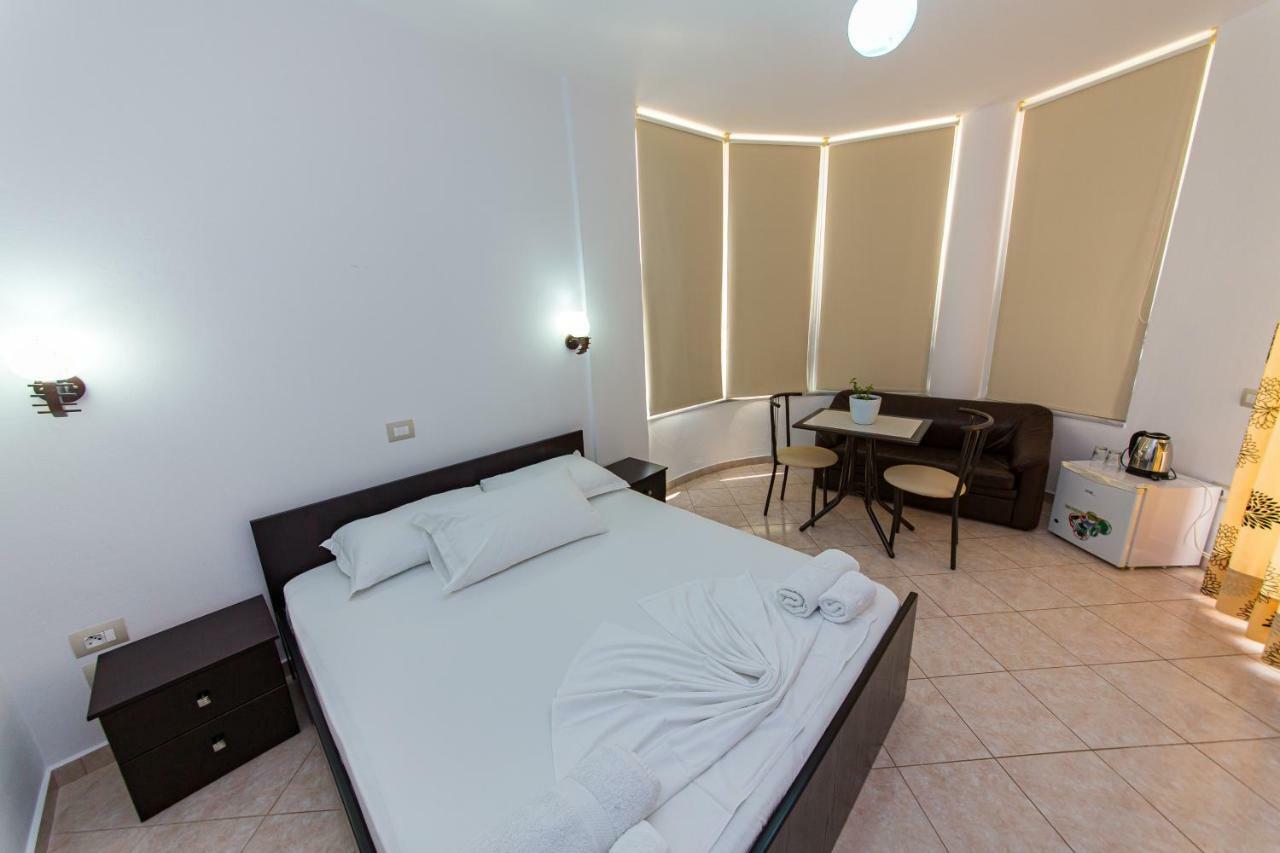 קסאמיל Hotel Mariksel מראה חיצוני תמונה
