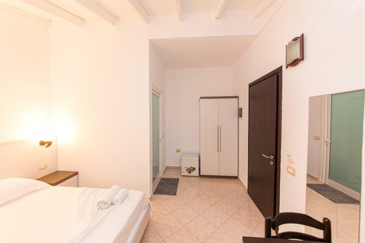 קסאמיל Hotel Mariksel מראה חיצוני תמונה