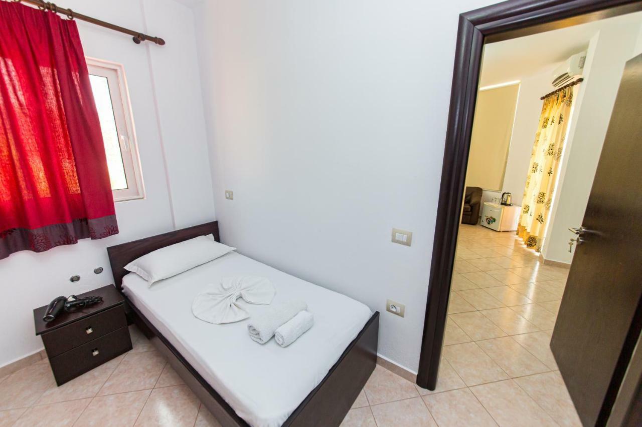 קסאמיל Hotel Mariksel מראה חיצוני תמונה